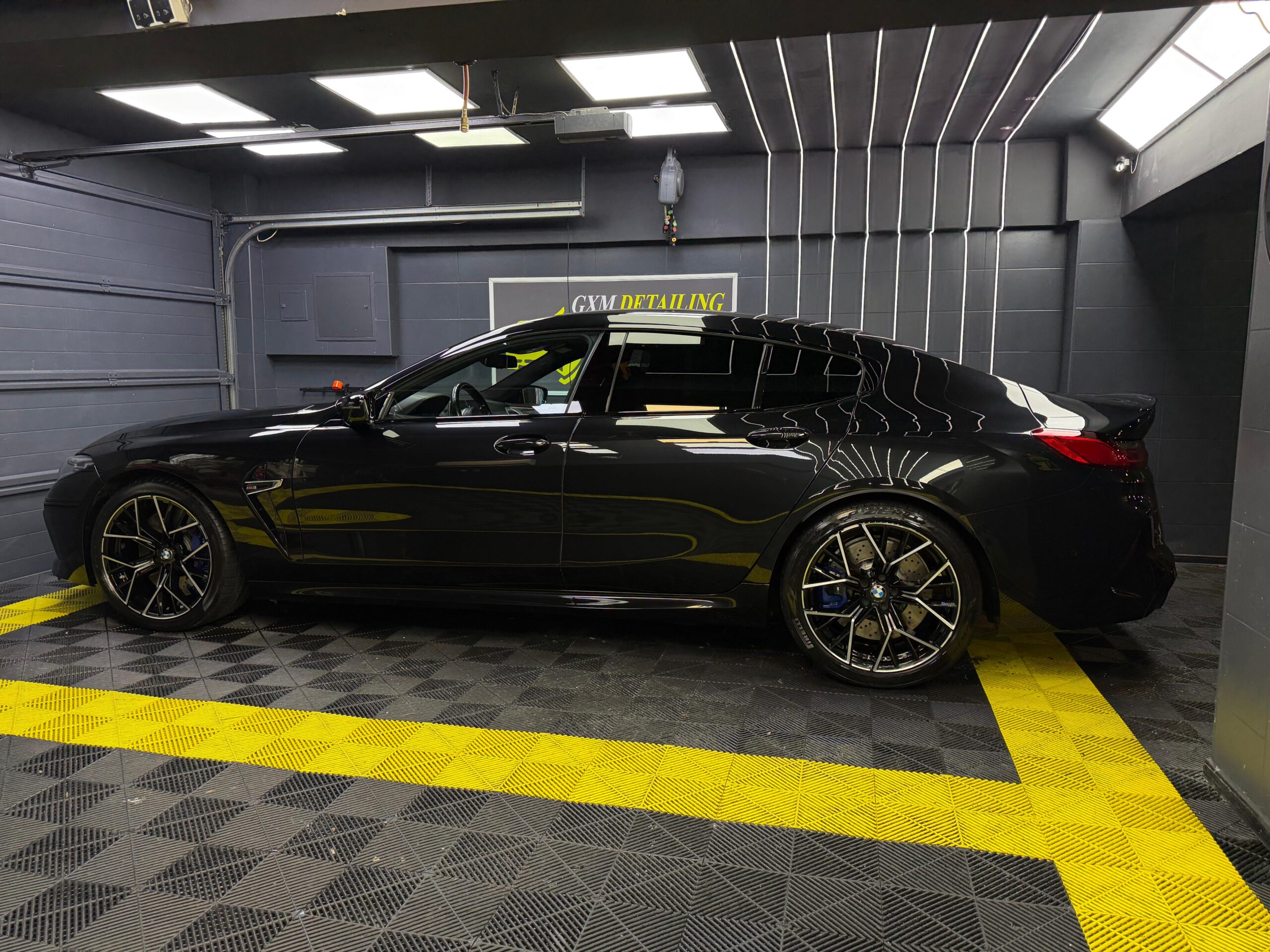 Dristor detailing, detailing auto, polish auto, polish faruri, interior exterior, detailing interior, detailing exterior, protectie faruri, ppf