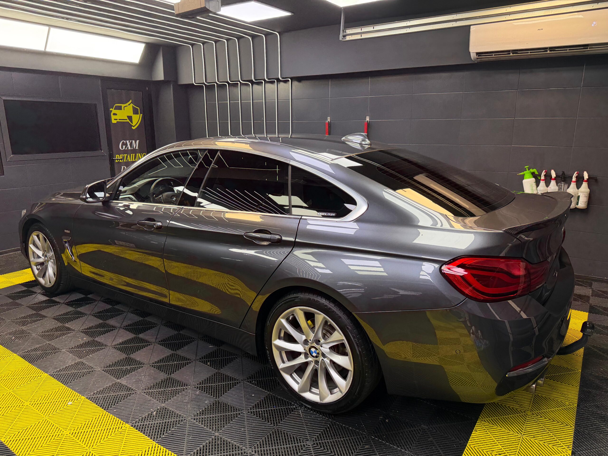 Dristor detailing, detailing auto, polish auto, polish faruri, interior exterior, detailing interior, detailing exterior, protectie faruri, ppf