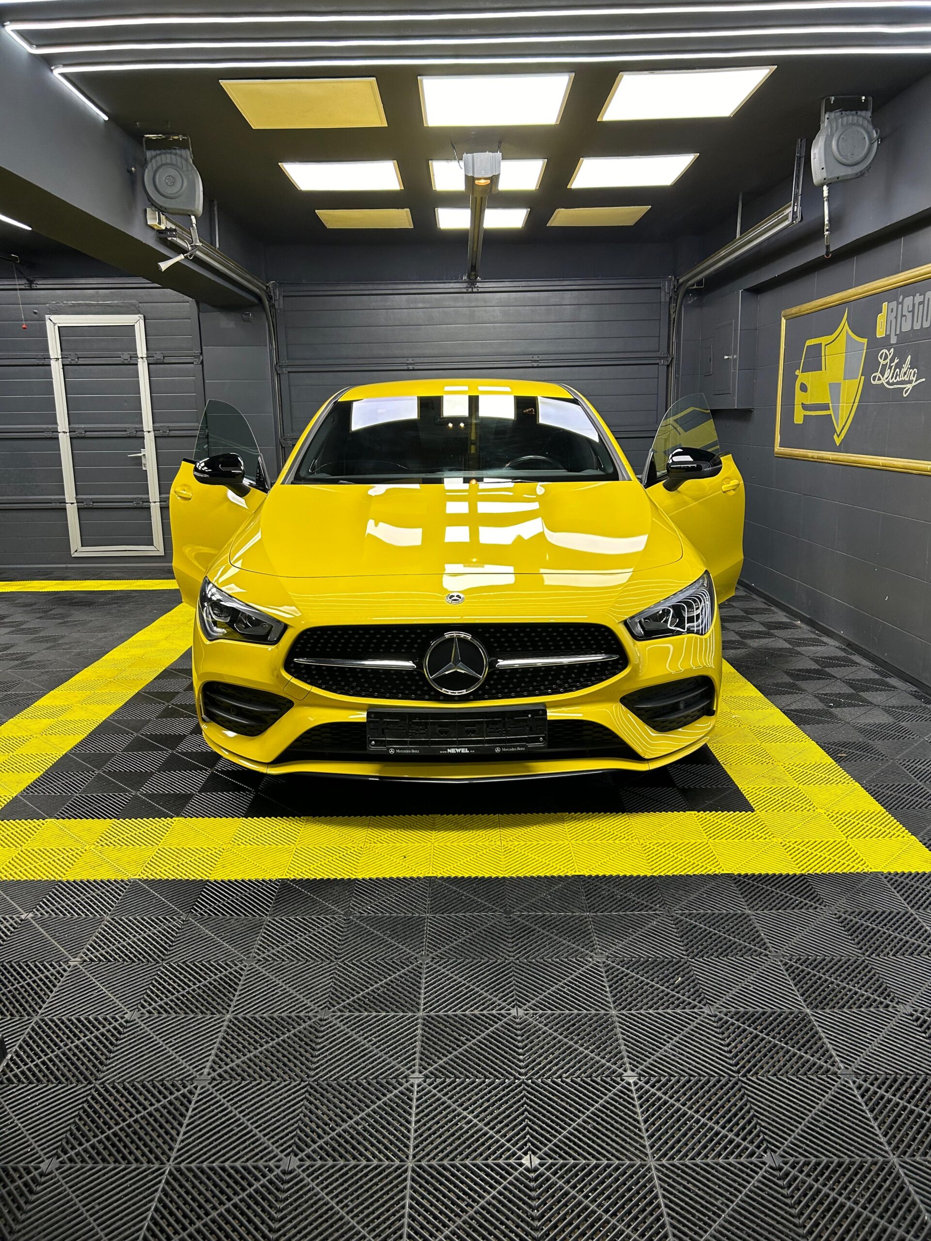 Dristor detailing, detailing auto, polish auto, polish faruri, interior exterior, detailing interior, detailing exterior, protectie faruri, ppf
